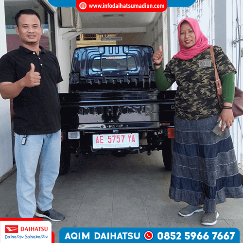 Galeri Serah Terima Mobil Daihatsu MEI 2023 Sales AQIM Di Dealer Daihatsu Madiun (5)