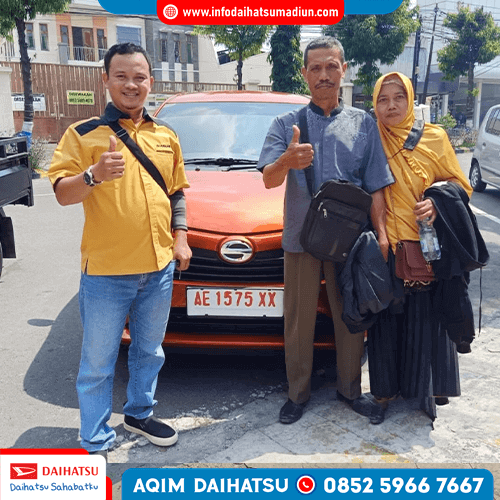 Galeri Serah Terima Mobil Daihatsu Juni 2023 Sales AQIM Di Dealer Daihatsu Madiun (2)